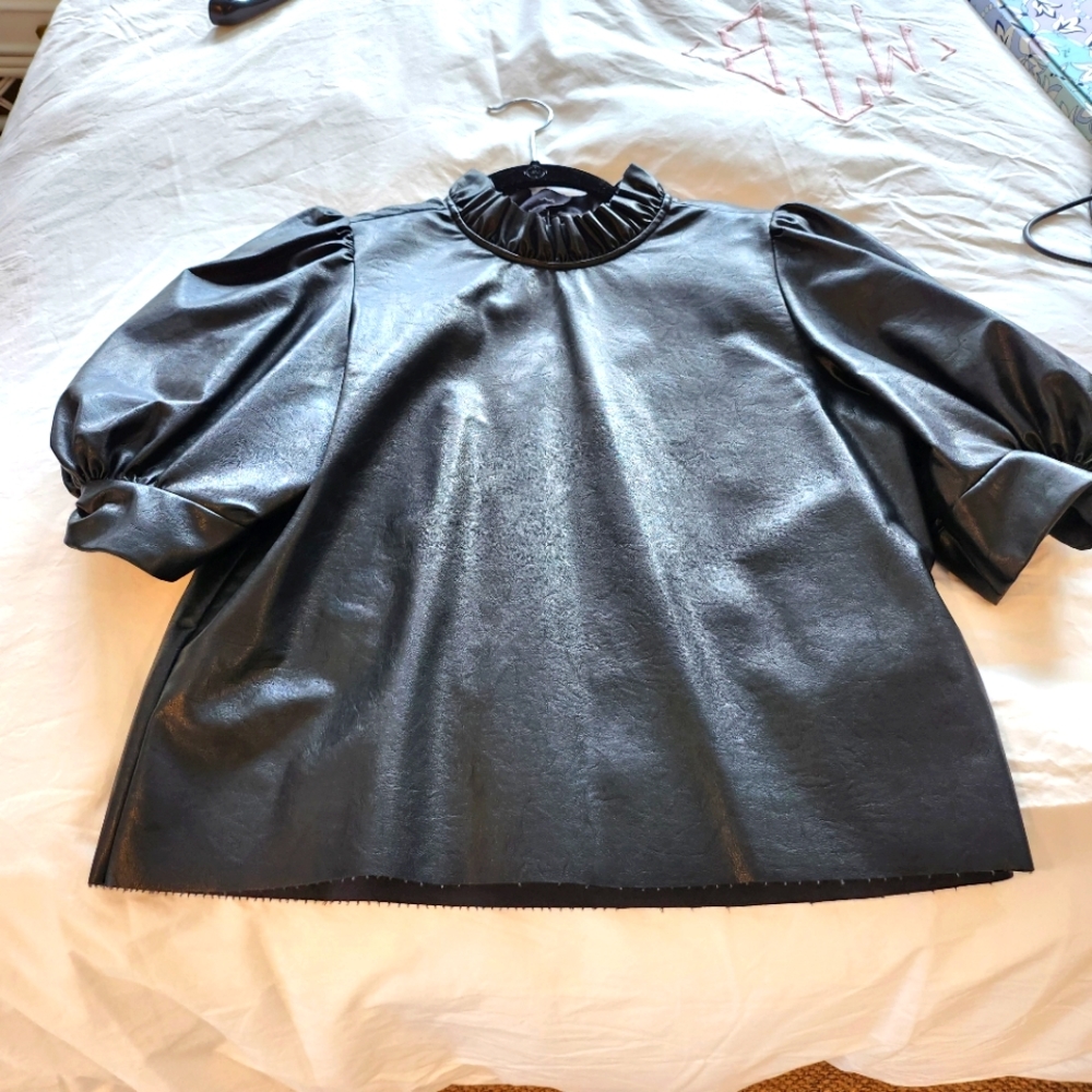Hunter Bell faux leather top